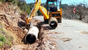 TOROSLAR BELEDİYESİ YAYLALARDA HİZMET ATAĞINI SÜRDÜRÜYOR
