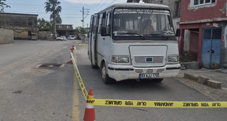 2 yaşındaki çocuk babasının kullandığı aracın altında kaldı