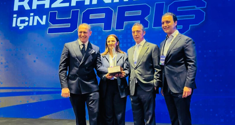 Ford Gürsoy, Ford President’sAward 2025 ile İlk Yılında Büyük Başarıya İmza Attı