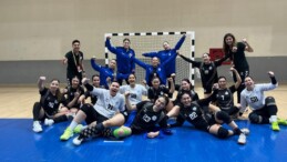 TOROSLAR’IN KADIN HENTBOL TAKIMI FİNAL-FOUR’DA