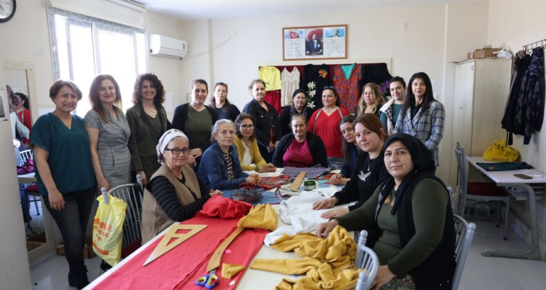 Kansere Karşı Makine Başında Mücadele: Akdeniz Belediyesi Sanat Evleri Kadınlara Yaşam Sevinci Aşılıyor