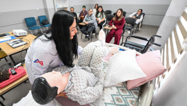 MERSİN BÜYÜKŞEHİR BELEDİYESİ’NİN ÜCRETSİZ KURSLARI İSTİHDAMIN YOLUNU AÇIYOR