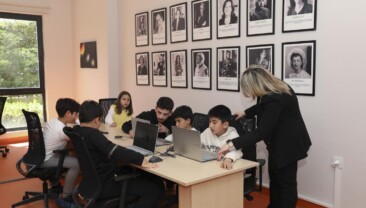 MERSİN’DE ‘MEZİTLİ ÇOCUK KAMPÜSÜ’ ÇOCUKLARIN GÖZDESİ OLDU