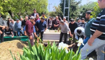 Müftü Yaşar’ın Annesi Dualarla Uğurlandı