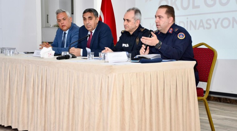 Silifke’de okul güvenliği koordinasyon toplantısı yapıldı
