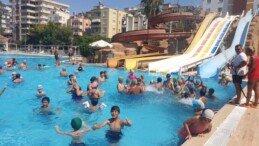 Tarsus’ta çocuklara güvenli yüzme imkanı sağlayan proje BELFOR’da seçildi