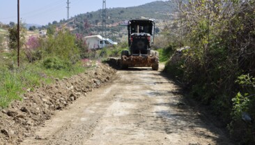 TOROSLAR’DA KIRSAL ULAŞIMA GÜÇLÜ DOKUNUŞ