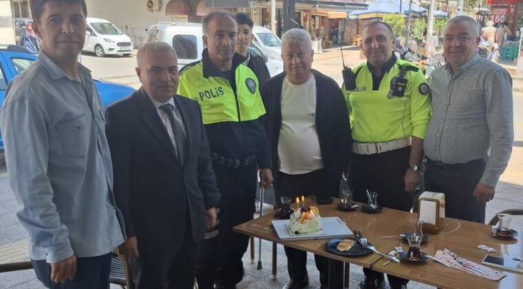 MERSİN’DE 28 YILLIK POLİS MEMURU TELSİZDEN VEDA ETTİ