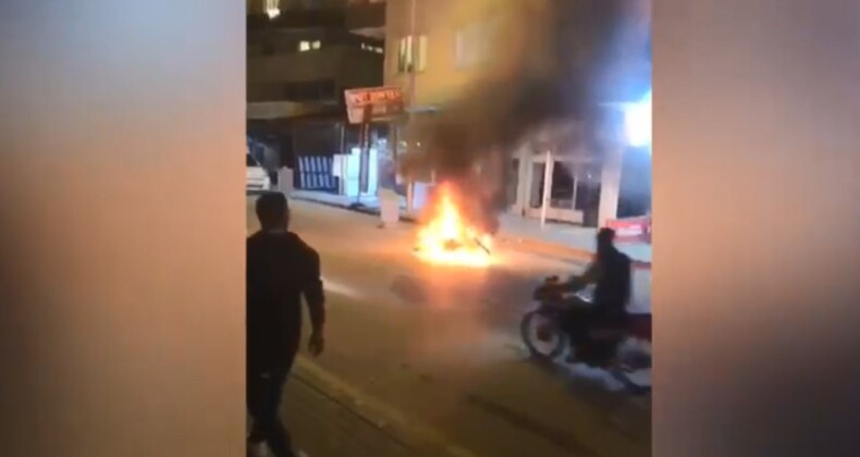 Motosiklet alev alev yandı