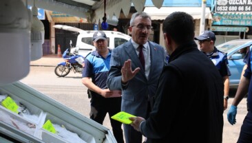 Akdeniz Zabıtası Denetimlerine Devam Ediyor