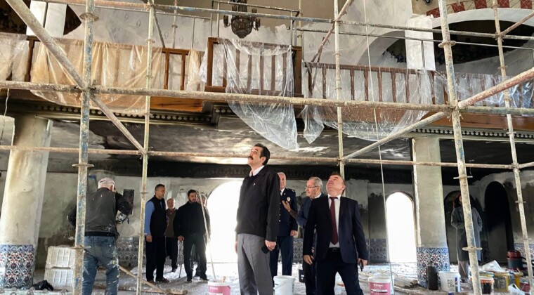 Bozyazı’da yangında zarar gören camide çalışmalar devam ediyor