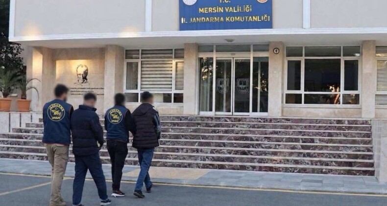 Mersin’de 2 hükümlü yakalanıp cezaevine gönderildi