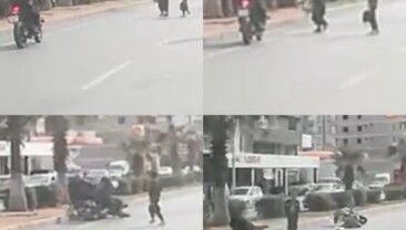 Motosiklet yayaya çarptı, o anlar araç kamerasına yansıdı: 2 yaralı