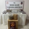 Mersin’de 2 şüpheli binlerce kaçak makaronla yakalandı