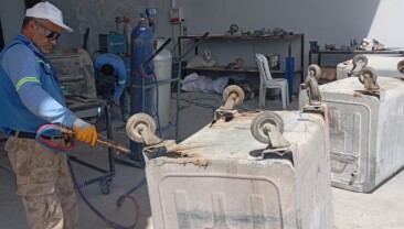 Akdeniz Belediyesi üretiyor, onarıyor, tasarruf sağlıyor