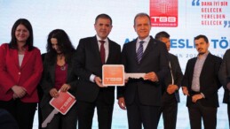 Türkiye Belediyeler Birliği’nden Mezitli’ye İş Makinesi (Ekskavatör) Desteği