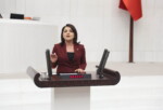 “SORULARA CEVAP YOK, SAYFALAR DOLUSU HİKÂYE VAR” CHP’Lİ GÜLCAN KIŞ’TAN BAKANLIĞA TEPKİ: “VERİ İSTEDİK, NUTUK GELDİ”