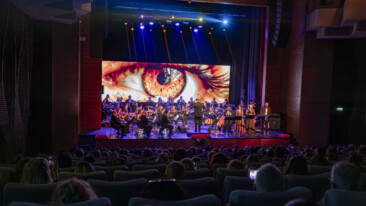 MERSİN’DE ‘USTALARA SAYGI’ GECESİ: KENT ORKESTRASI’NDAN DUYGU DOLU KONSER