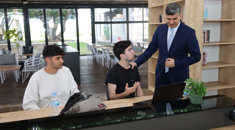AKDENİZ’DE İKİNCİ ‘BİLGİ LİMANI KÜTÜPHANESİ’ HİZMETE GİRDİ