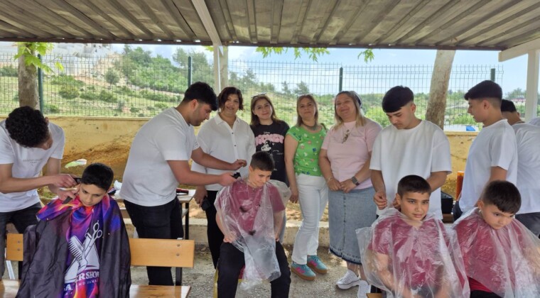 BAYRAM ÖNCESİ ANLAMLI DOKUNUŞ: MİNİKLERE ÜCRETSİZ TIRAŞ